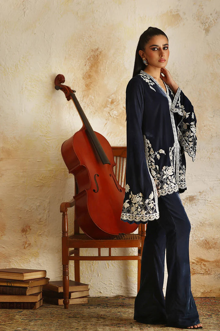 Alyssa | Velvet | Nadia Farooqui