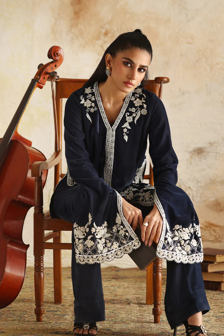 Alyssa | Velvet | Nadia Farooqui