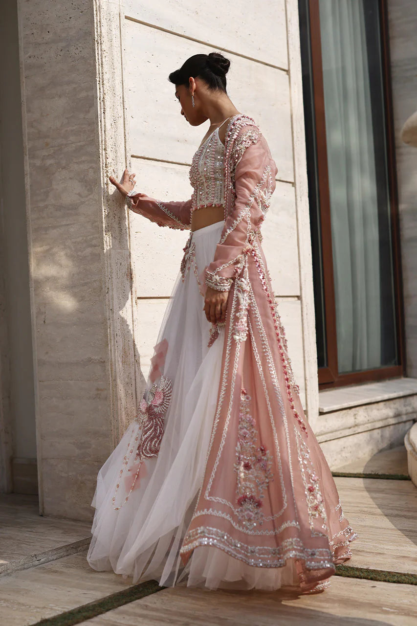 LUCILLE | Lulua | Nida Azwer