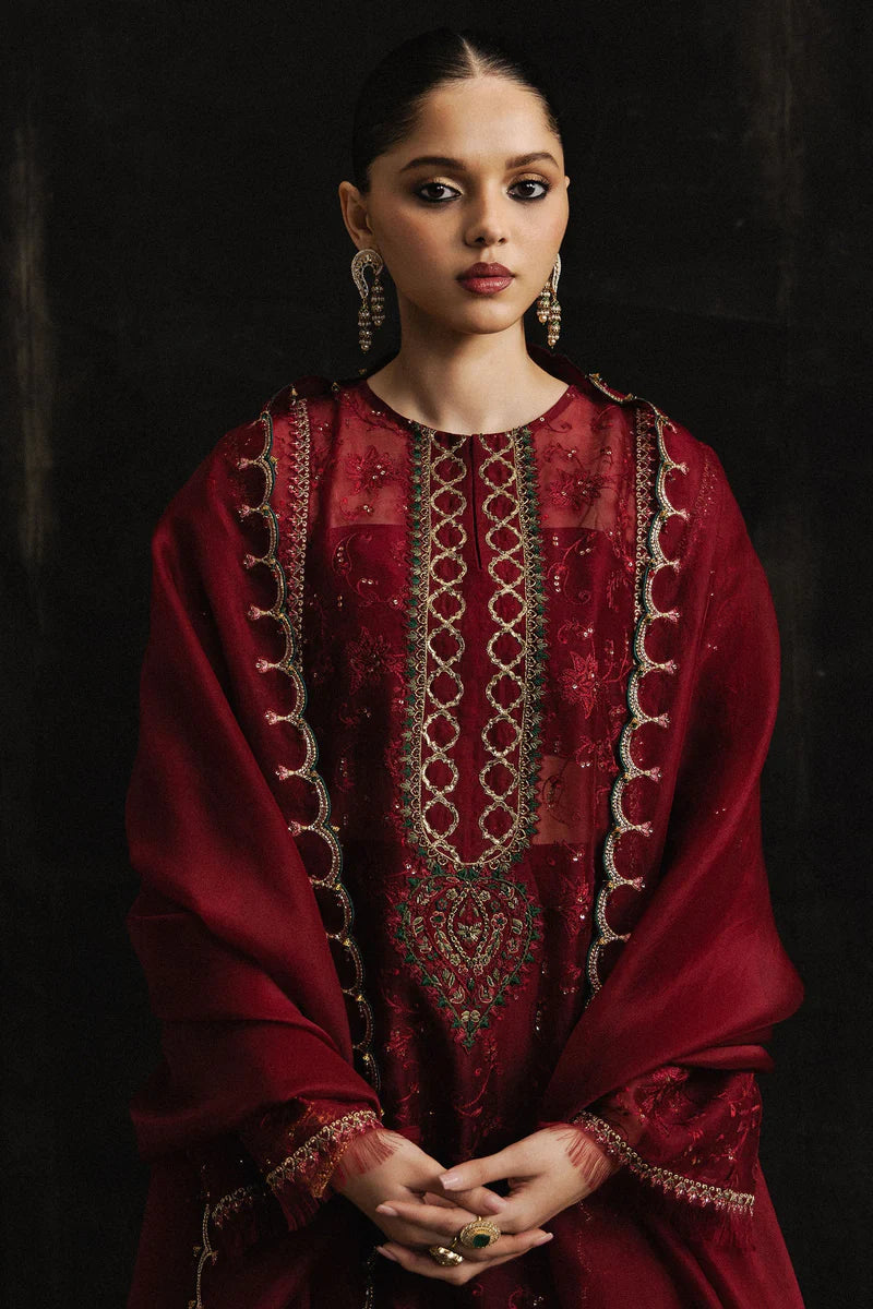 BAILA | STUDIO PORTRAITS | Zara Shahjahan