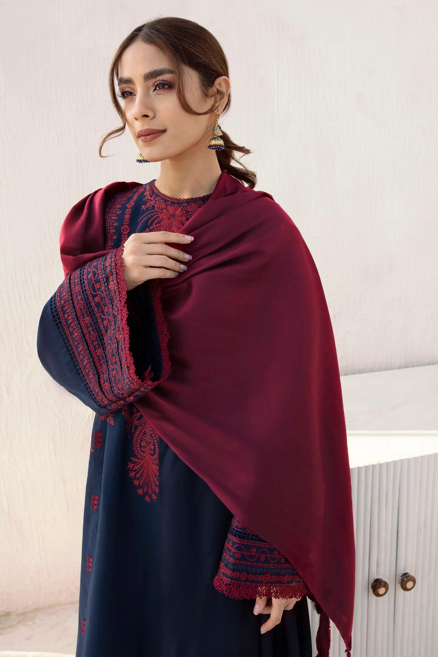 JZ-UW-D0111-0 | EMBROIDERED KHADDAR | Jazmin