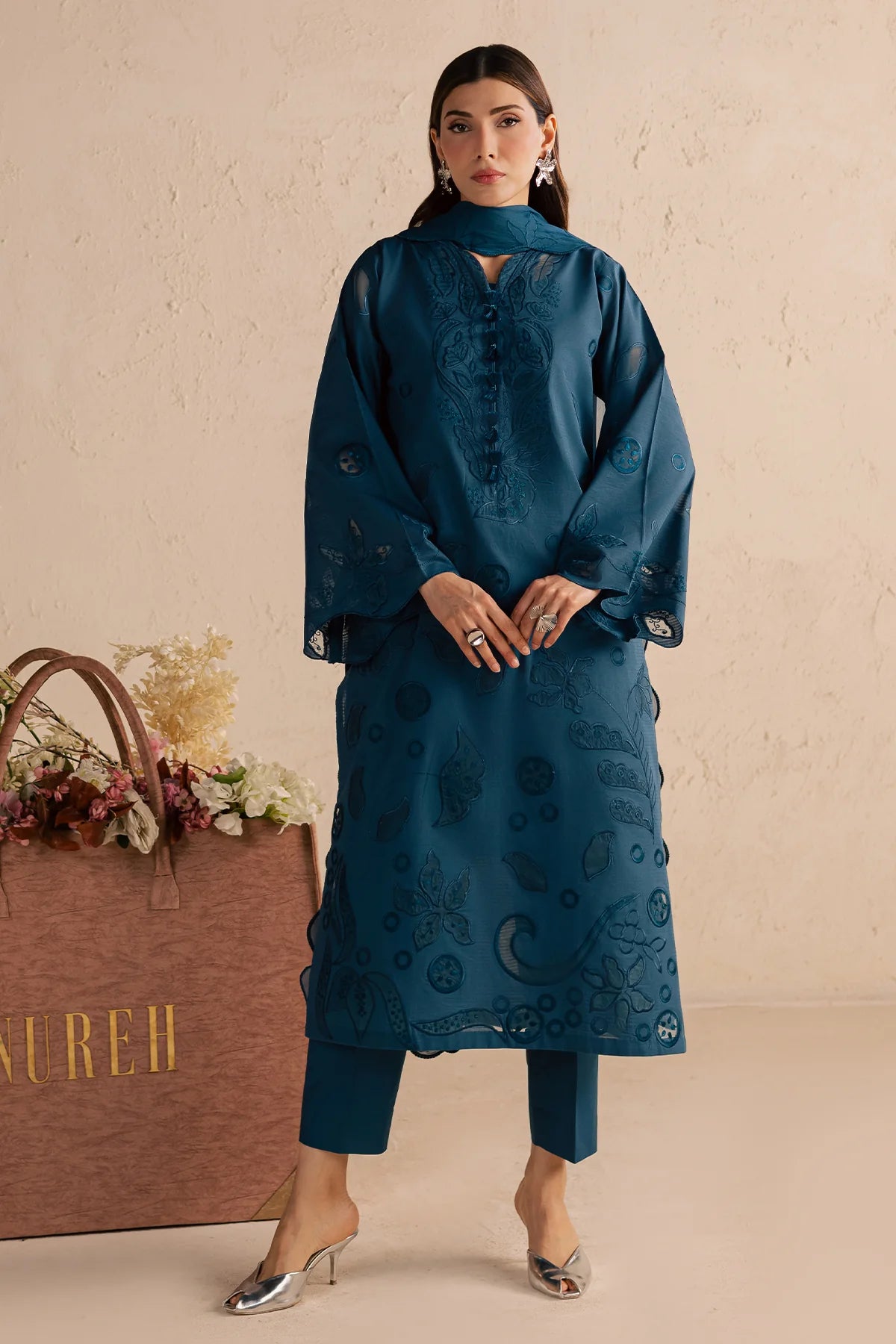 NP-781 | Summer collection '25 | Nureh