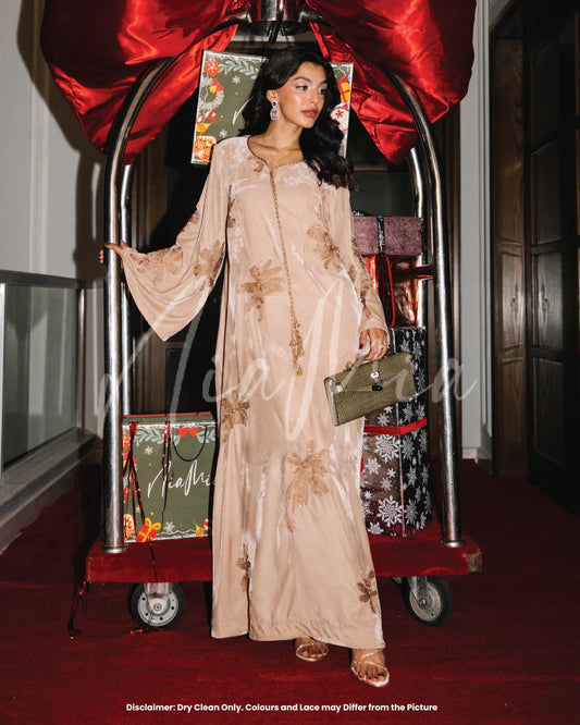 Champagne | Winter Edit II |  Nia Mia