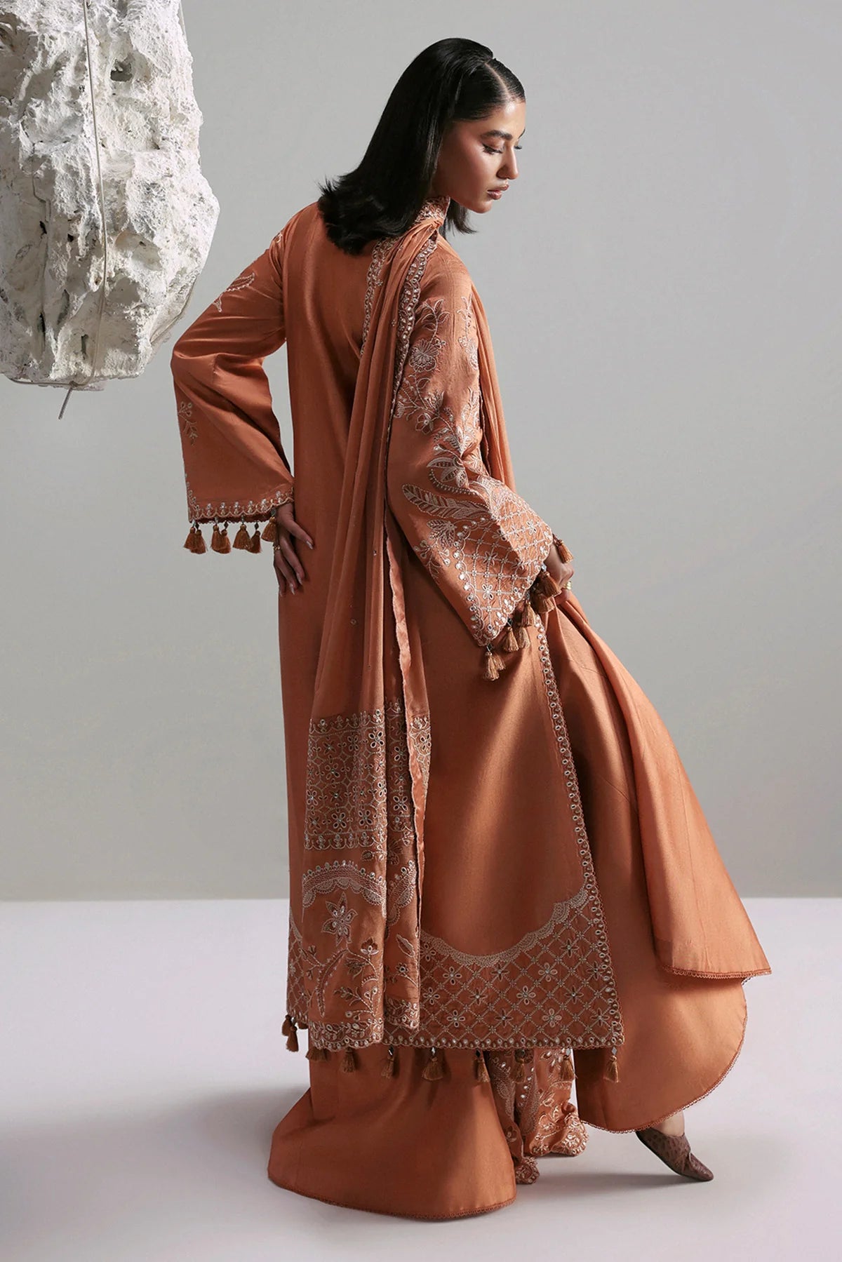 ANASTARIA | LUXURY PRET | AFROZEH
