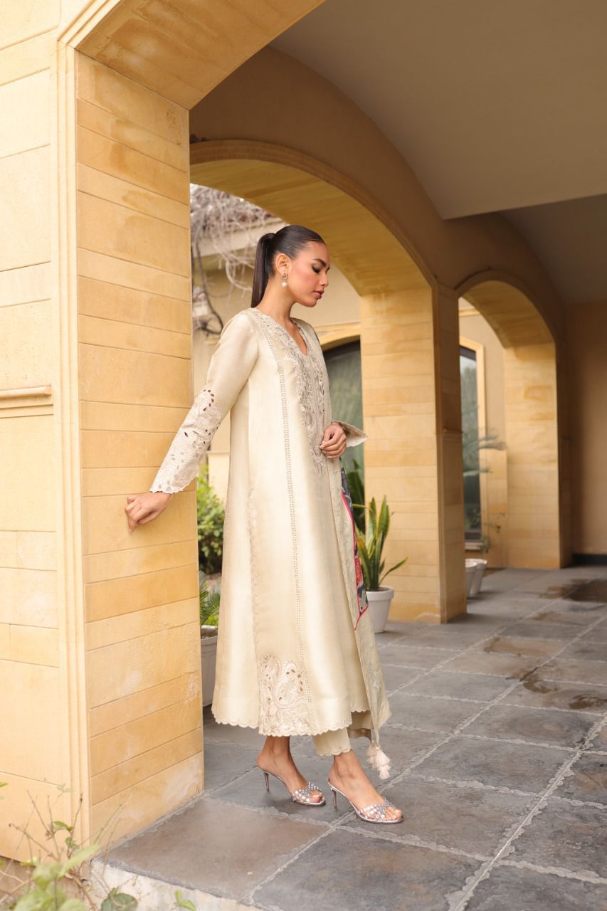 X-002 | Riffat & Sana