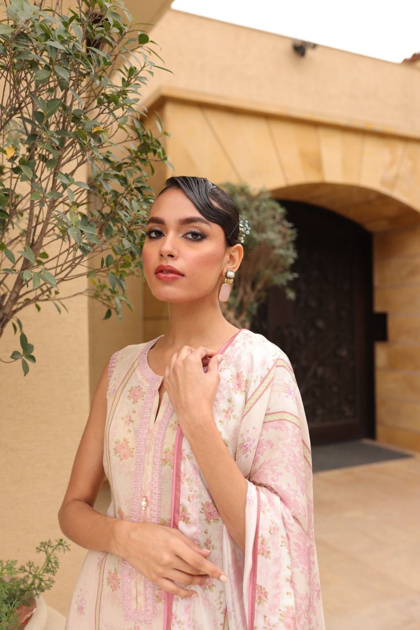 S-004 | Riffat & Sana