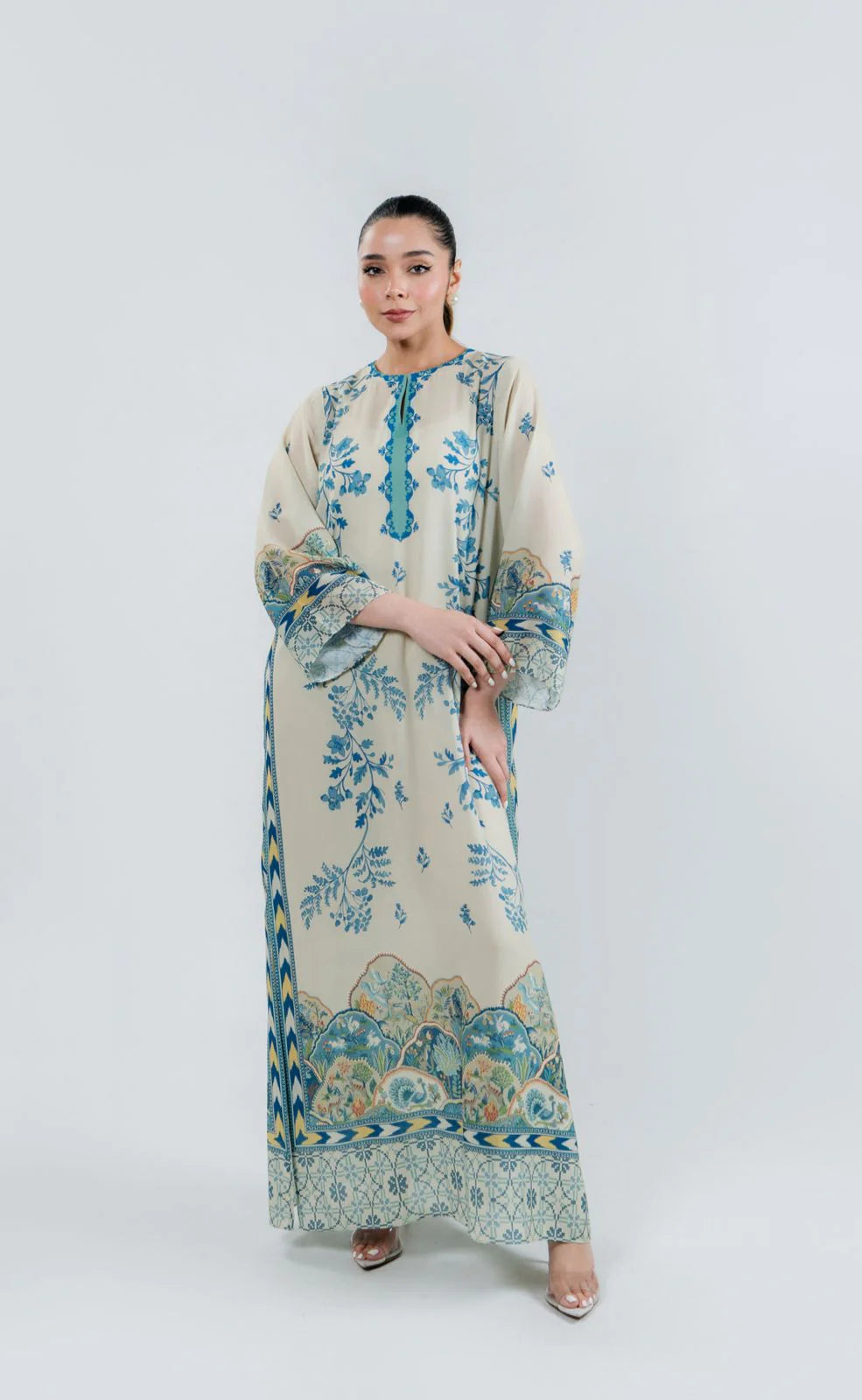Afra | BARAÉ KHANOM