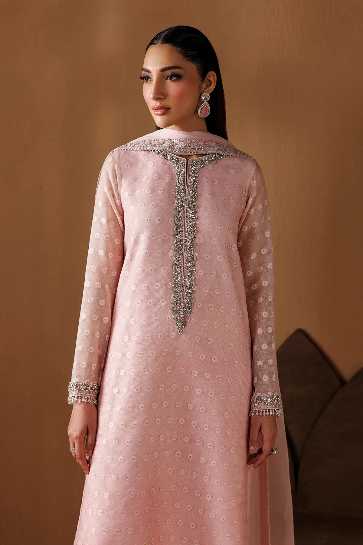 ESPR1286 | New In | Baroque