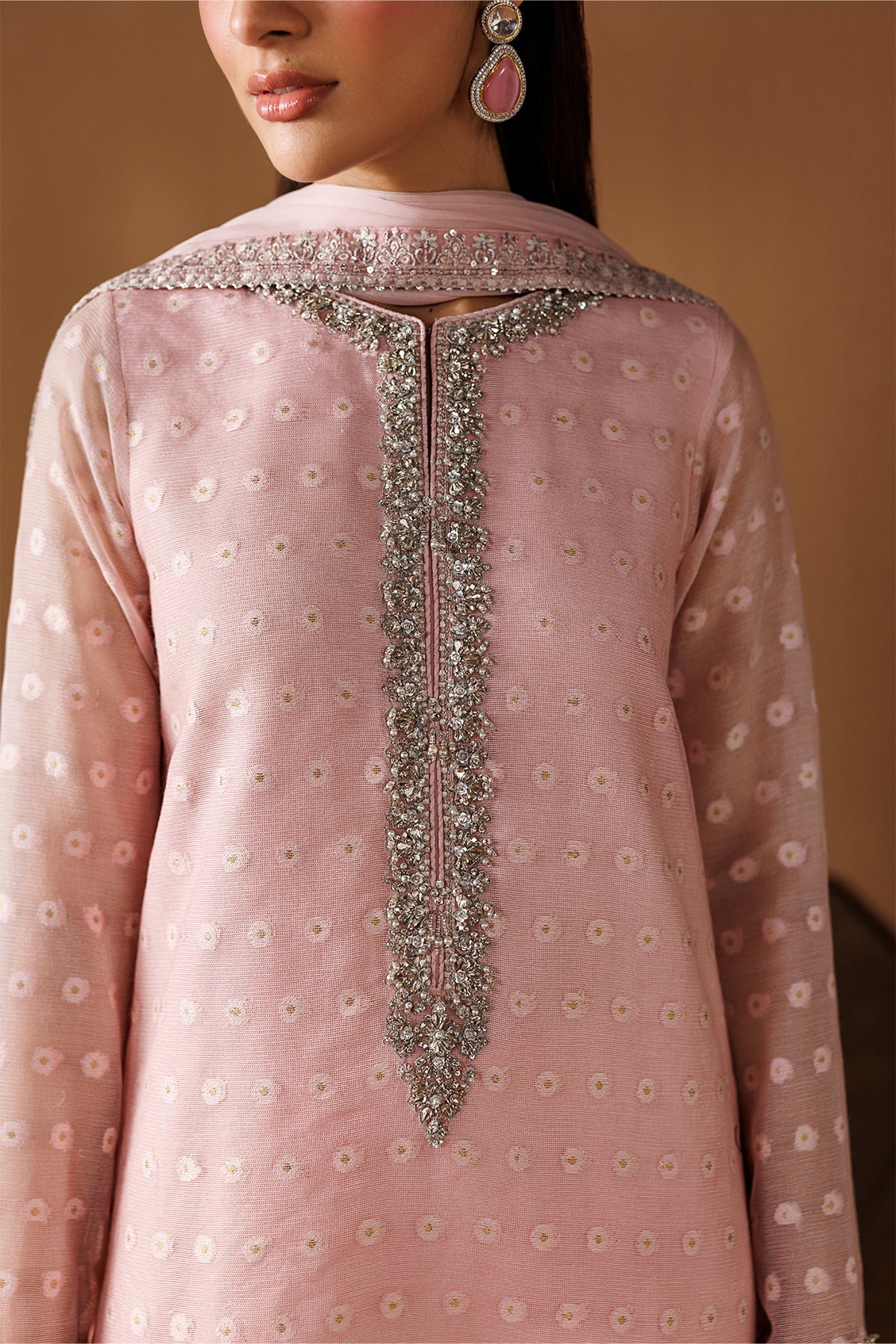 ESPR1286 | New In | Baroque