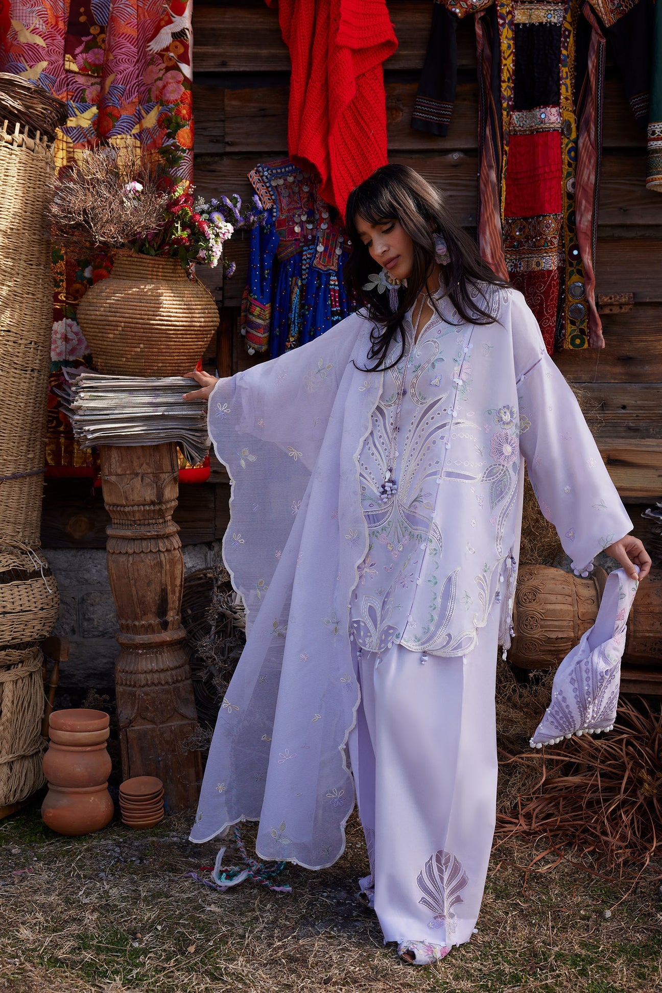 SHUǏMĚI 水湄 (ZL26-10 B) | Zaha Festive Lawn’26