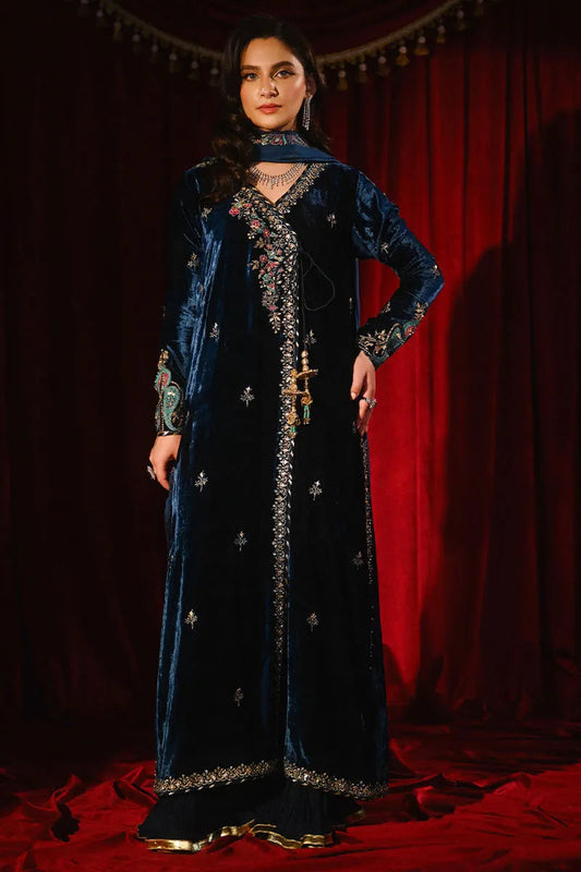Farah | Luxury Velvets '25 | Ansab Jahangir