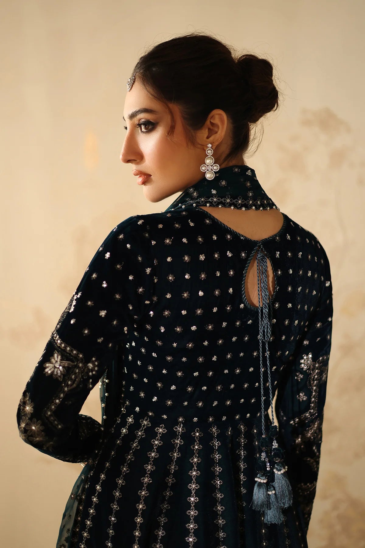 EMBROIDERED VELVET SF-4318 | Baroque