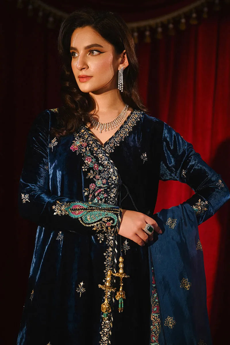 Farah | Luxury Velvets '25 | Ansab Jahangir