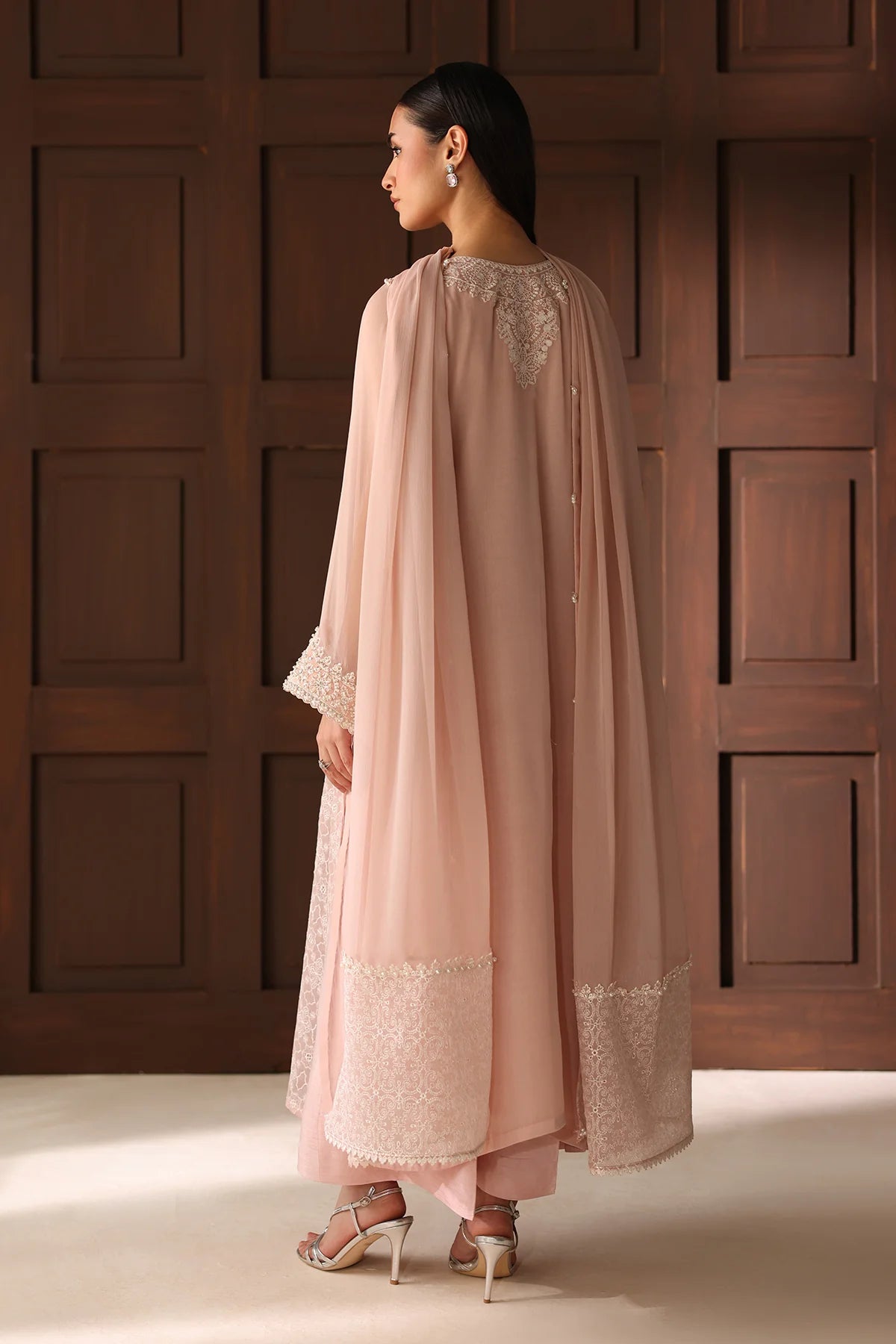 EFPR1359 | New In | Baroque