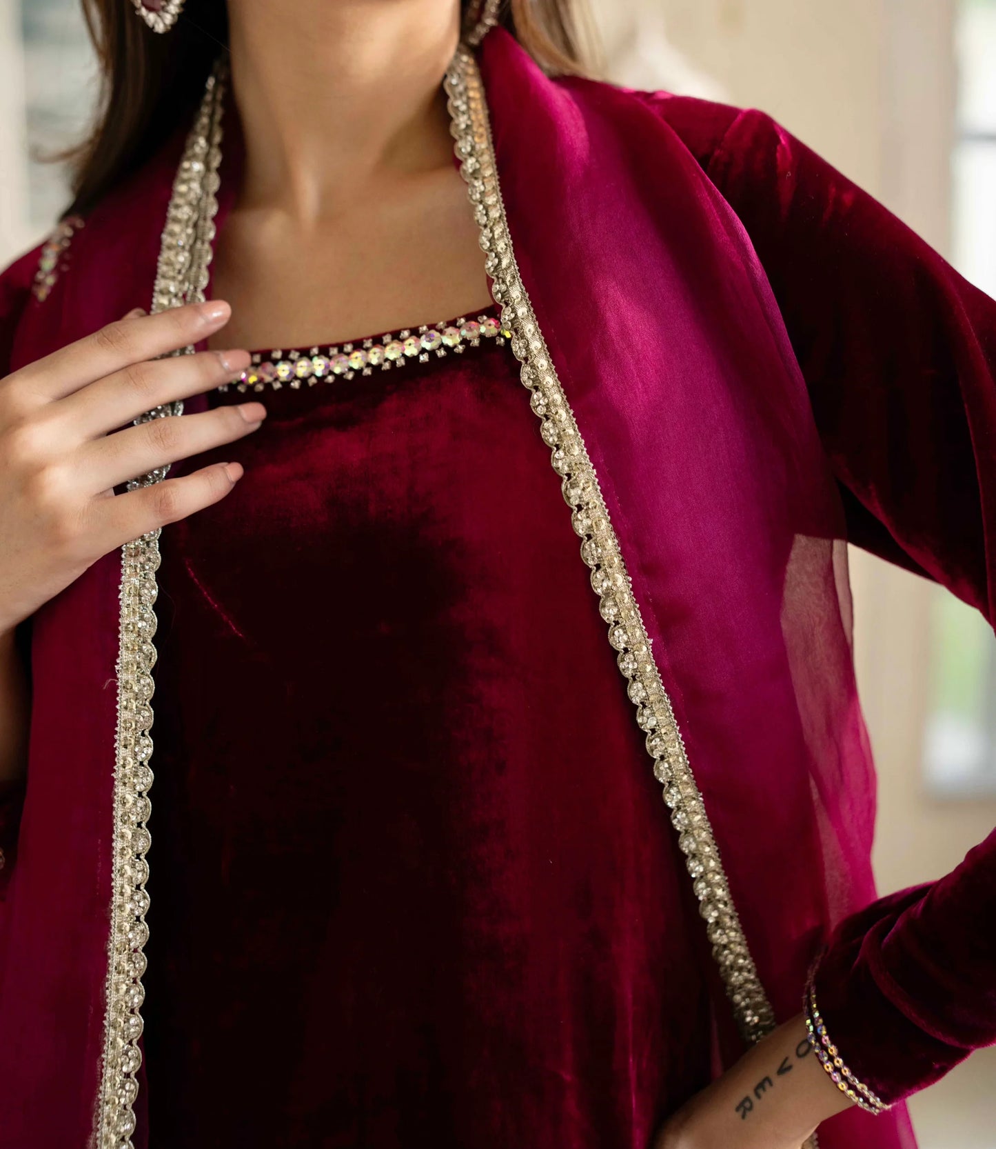 Reya | Shanzay Anooshay