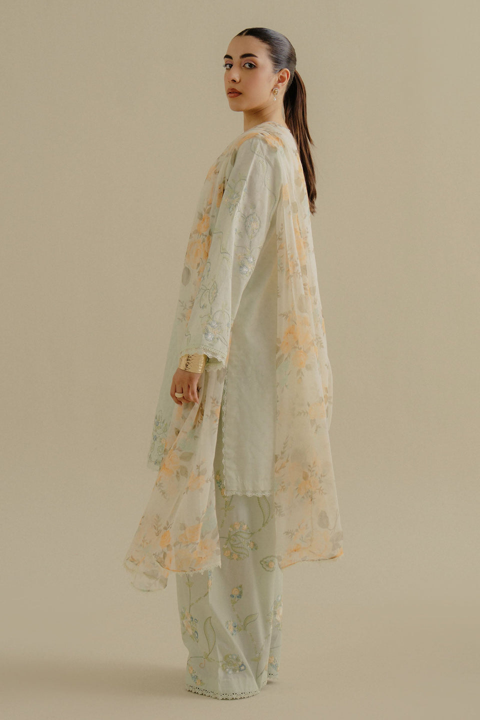 ELVA-1B | Coco Lawn II by Zarashahjahan 2025