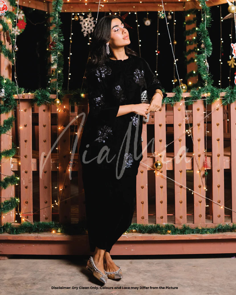 Eclipse | Winter Edit I |  Nia Mia