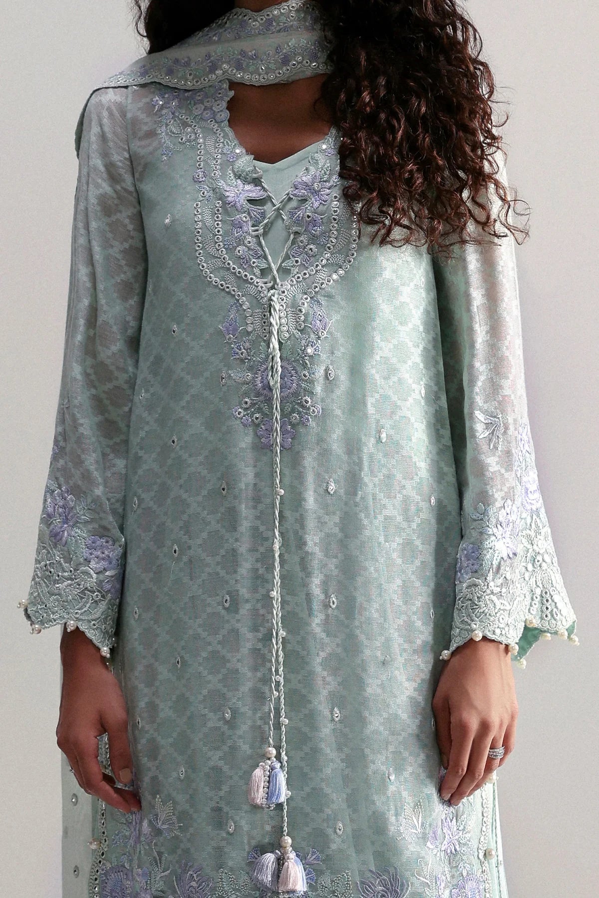 ELYSIA | LUXURY PRET | AFROZEH