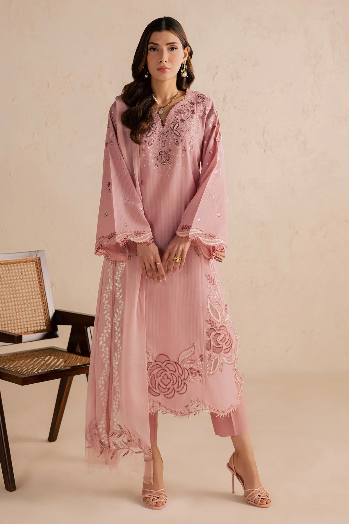 NP-778 | Summer collection '25 | Nureh