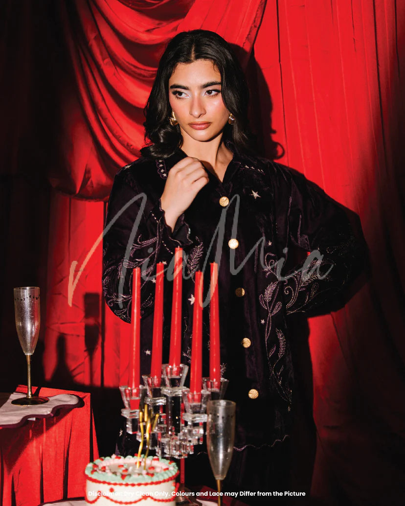 Galaxy | Winter Edit I |  Nia Mia