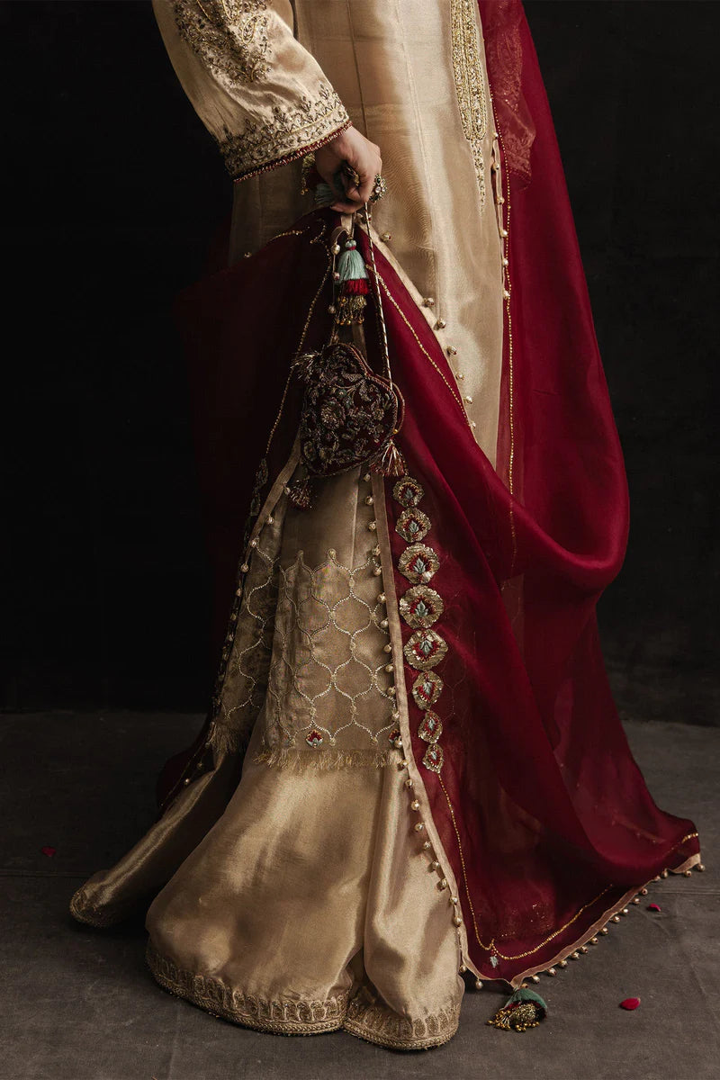 ZARIYAB | STUDIO PORTRAITS | Zara Shahjahan