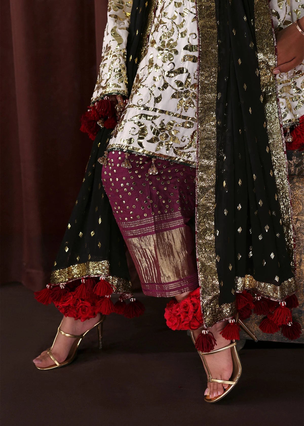 Suraj Mukhi |  Nargis - Formal 26 | HUSSAIN REHAR