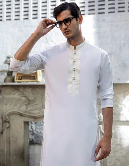 OFF WHITE BLENDED FORMAL KAMEEZ SHALWAR | JUNAID JAMSHED MENSWEAR