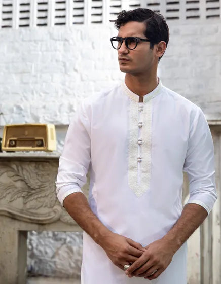 OFF WHITE BLENDED FORMAL KAMEEZ SHALWAR | JUNAID JAMSHED MENSWEAR