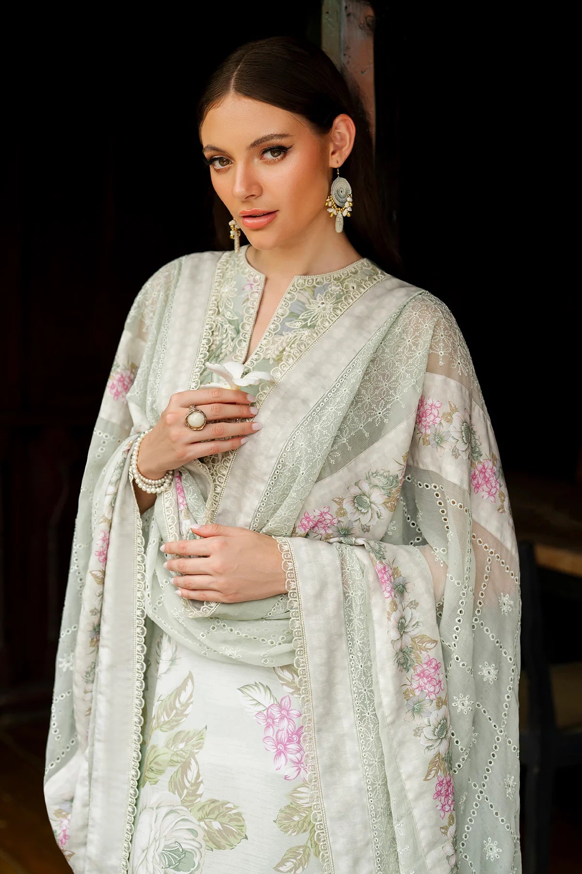 ESUF4269 | UNSTITCHED | Baroque