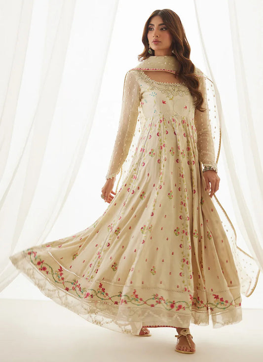 Aris Ivory Kalidaar And Dupatta | LUXE PRET' 25 | FARAH TALIB AZIZ