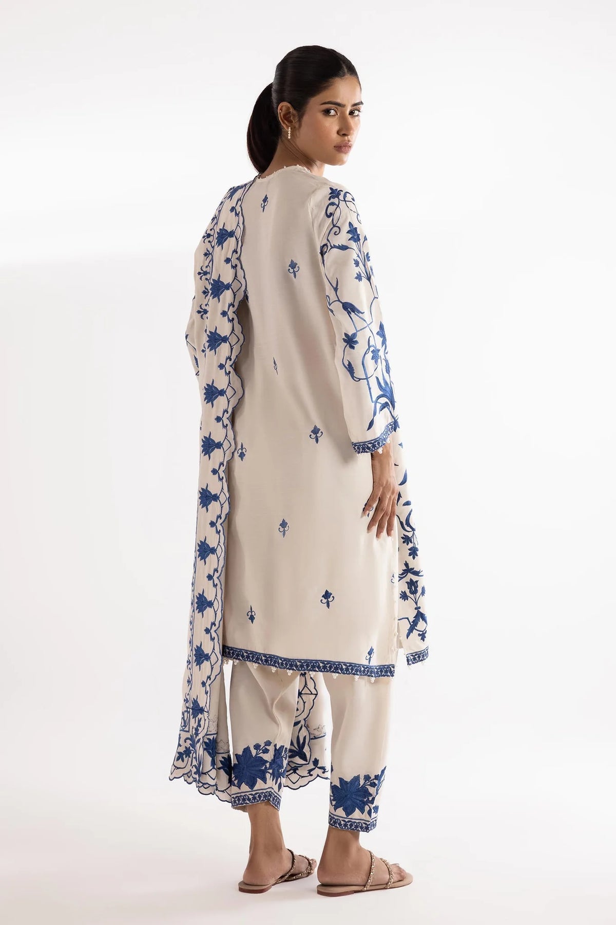 SS25SGE343P3 | Pre-Fall '25 | SANA SAFINAZ