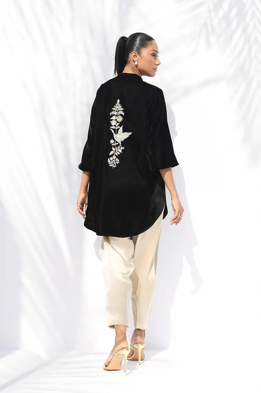 Viona | The Winter Edit '25 | Sania Maskatiya