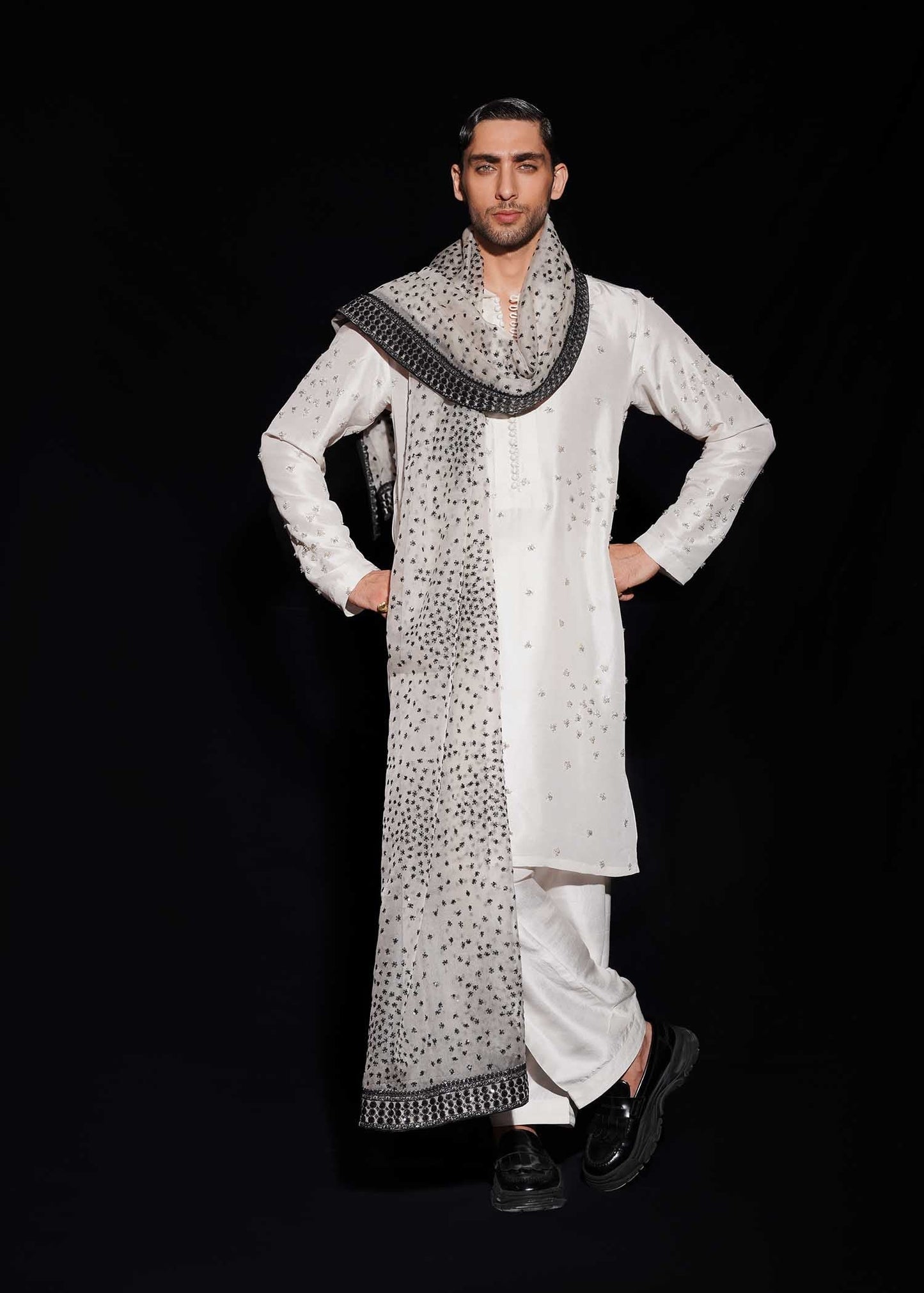 Casade | Hussain Rehar