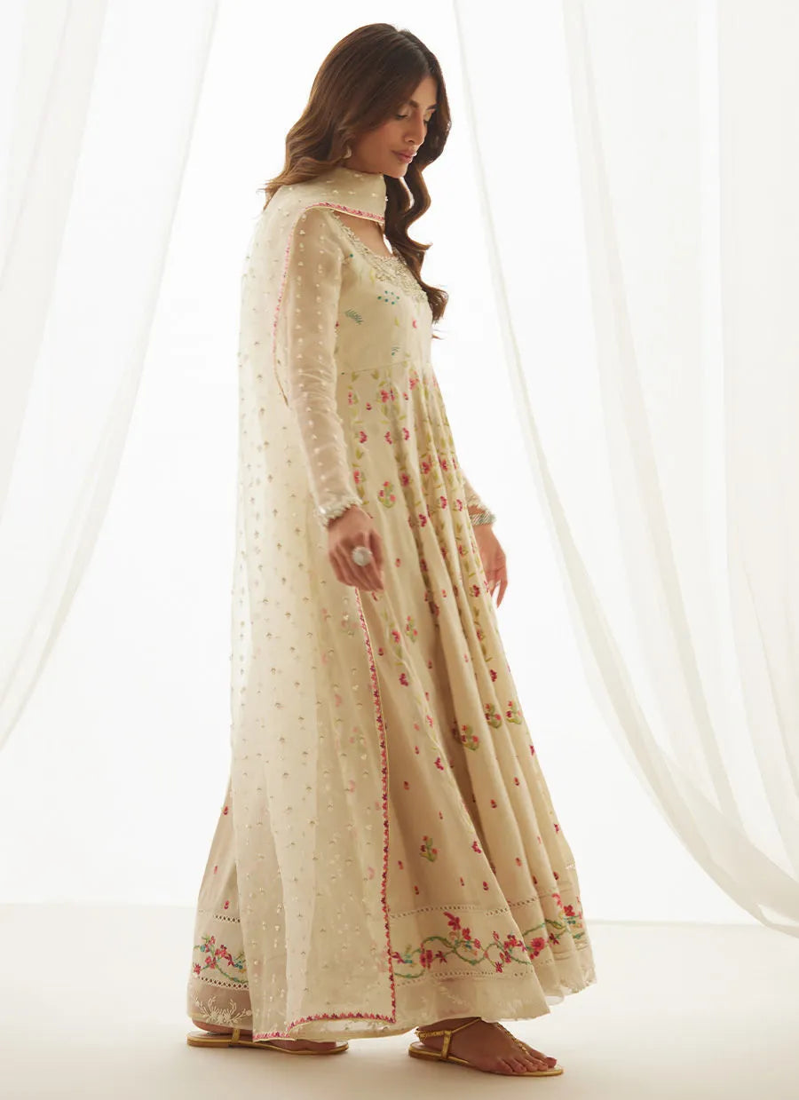 Aris Ivory Kalidaar And Dupatta | LUXE PRET' 25 | FARAH TALIB AZIZ