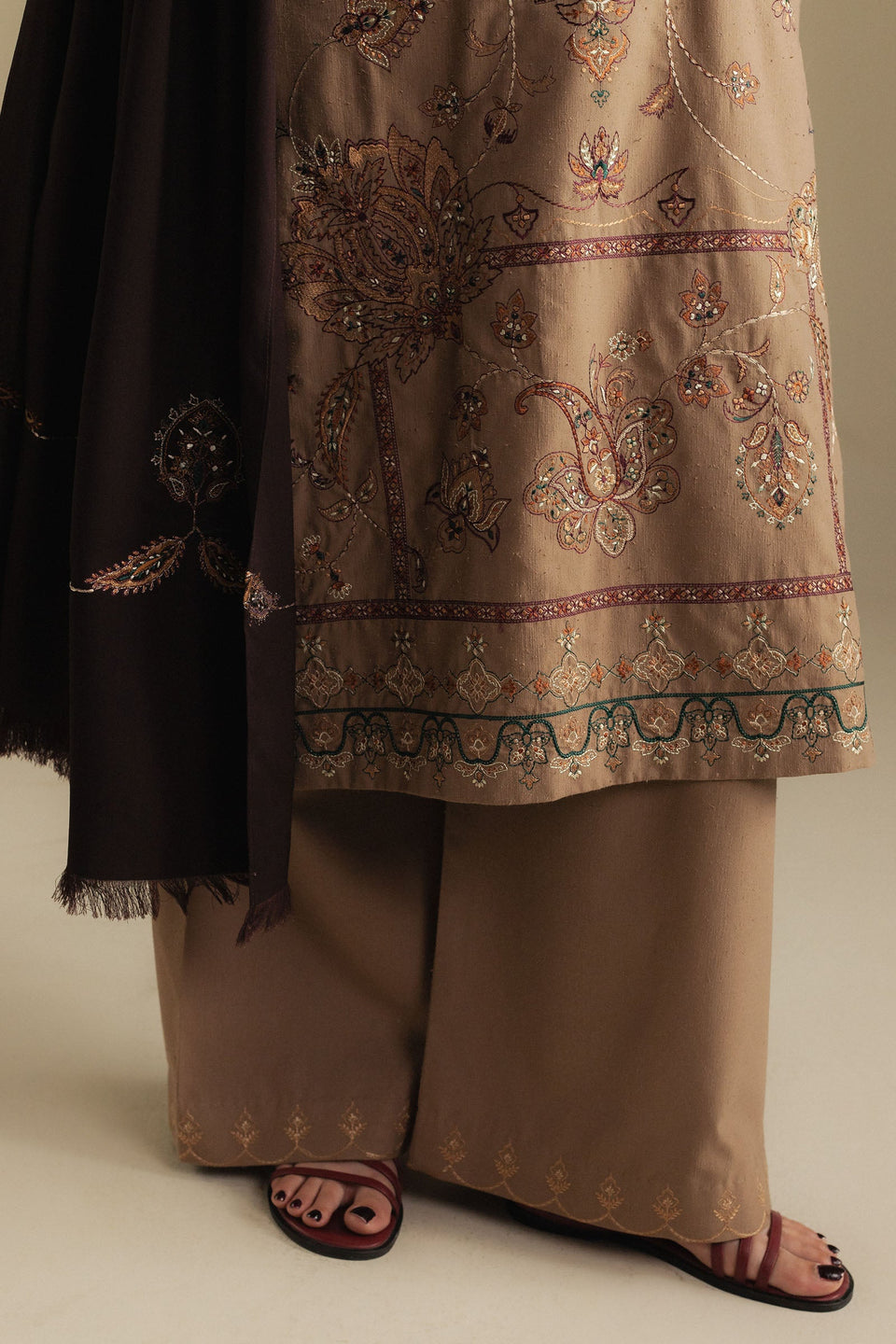 BLOOM-6B | Coco Winter Unstitched’25 | Zara Shahjahan