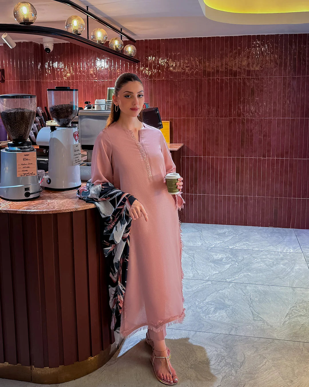 Pink Karandi Thread Set | LIRA