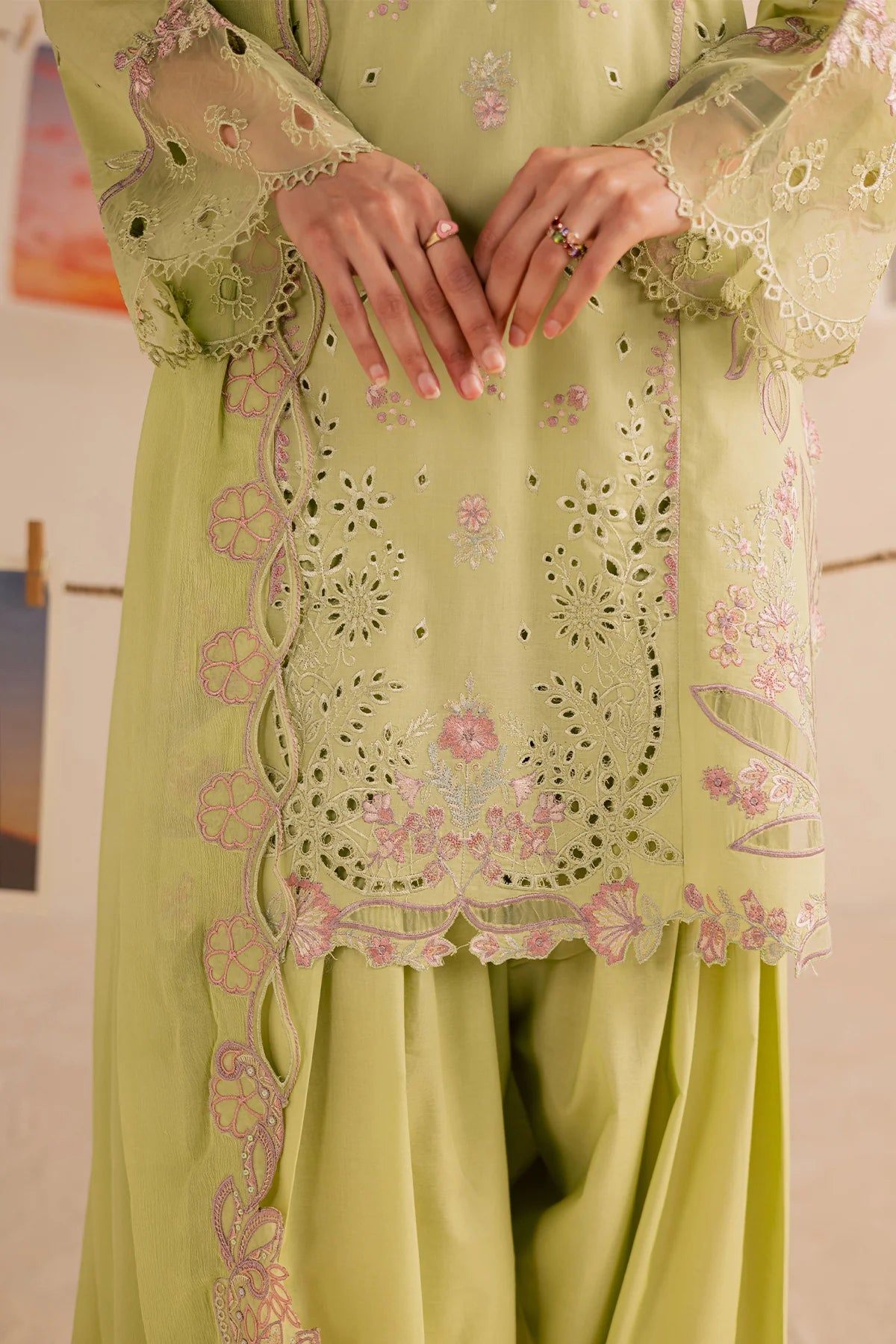 NP-777 | Summer collection '25 | Nureh