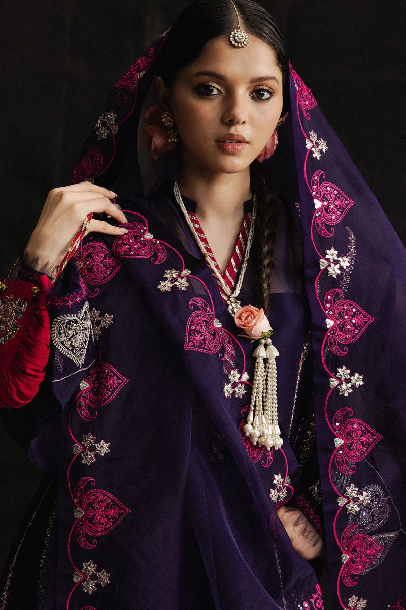 IMAYA | STUDIO PORTRAITS | Zara Shahjahan