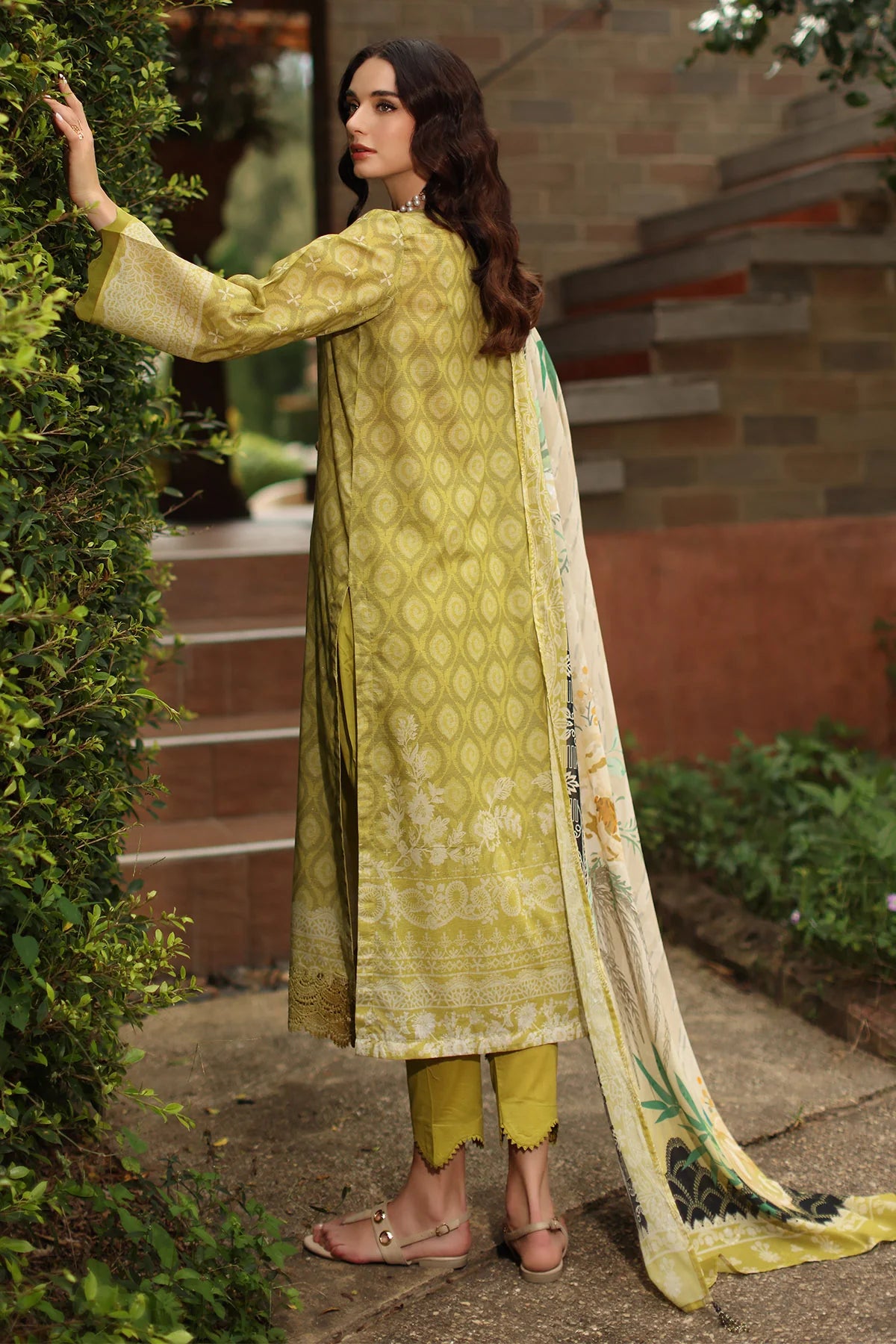 SP-201 | Summer Lawn Collection '25 | Nureh