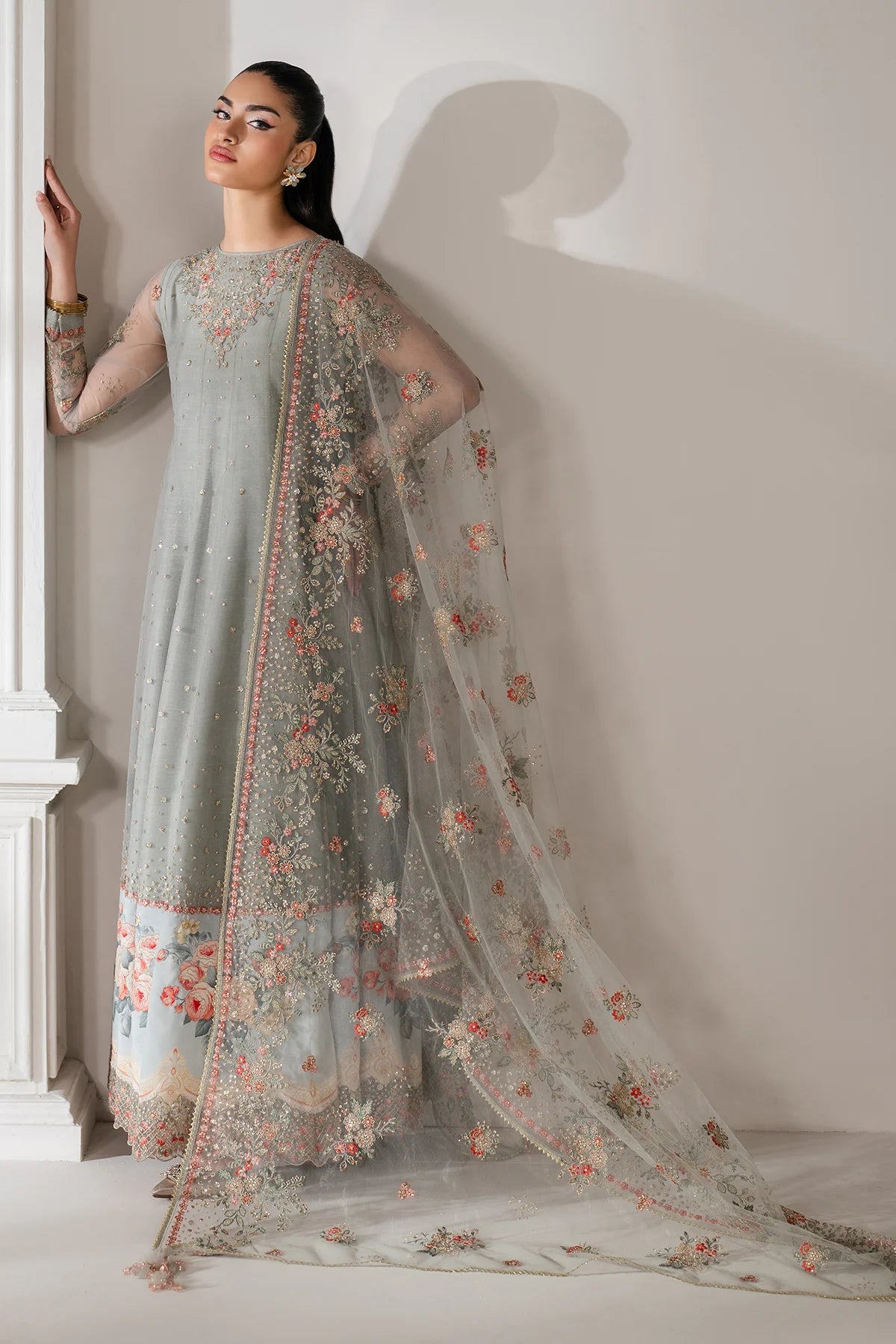 EFPR1101 | New In | Baroque