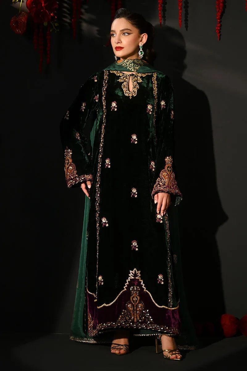 Mirha | Luxury Velvets '25 | Ansab Jahangir