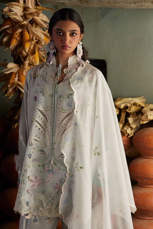 SHUǏMĚI 水湄 (ZL26-10 A) | Zaha Festive Lawn’26