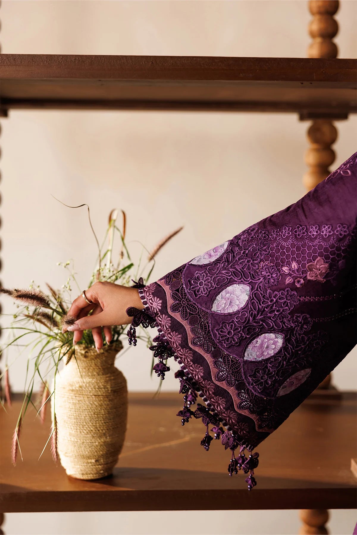 ELU26D02 | UNSTITCHED EID LAWN | Baroque