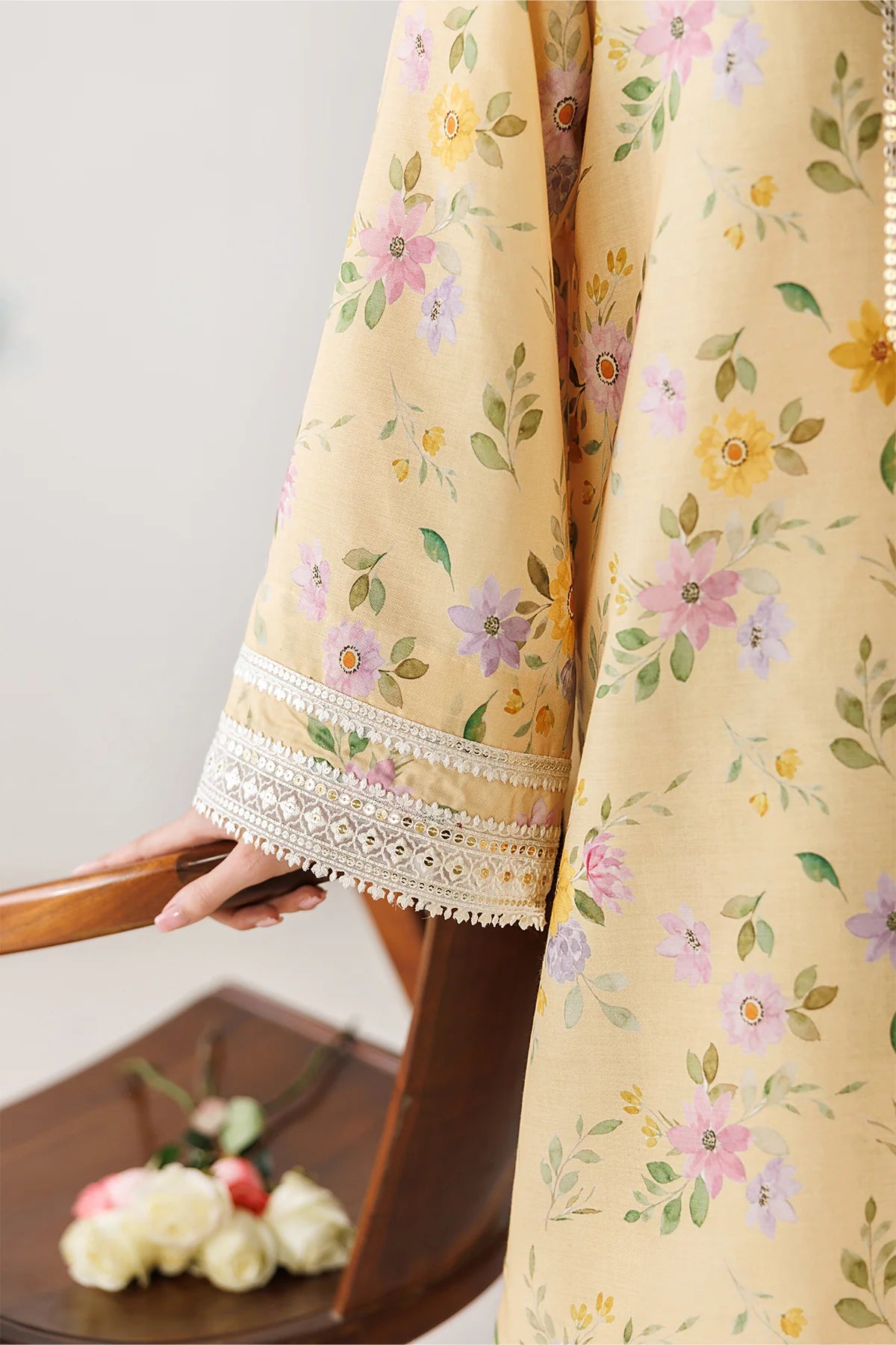 ESUF4416 | UNSTITCHED | Baroque