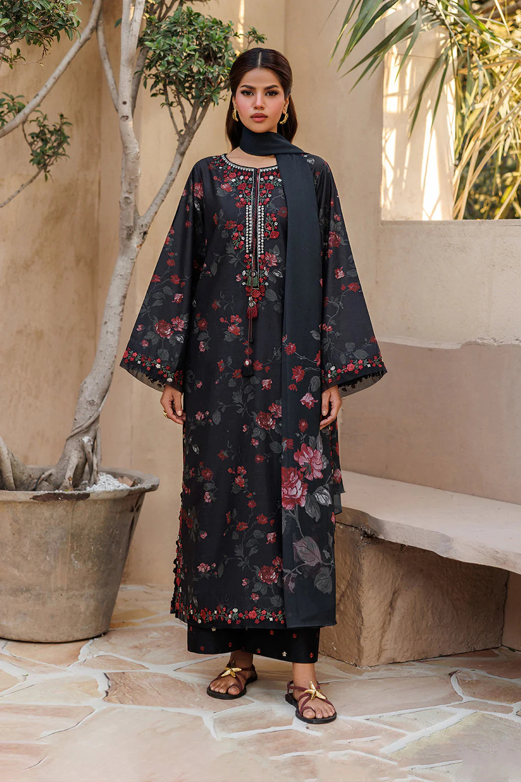 UE-662 Printed Lawn | Iznik