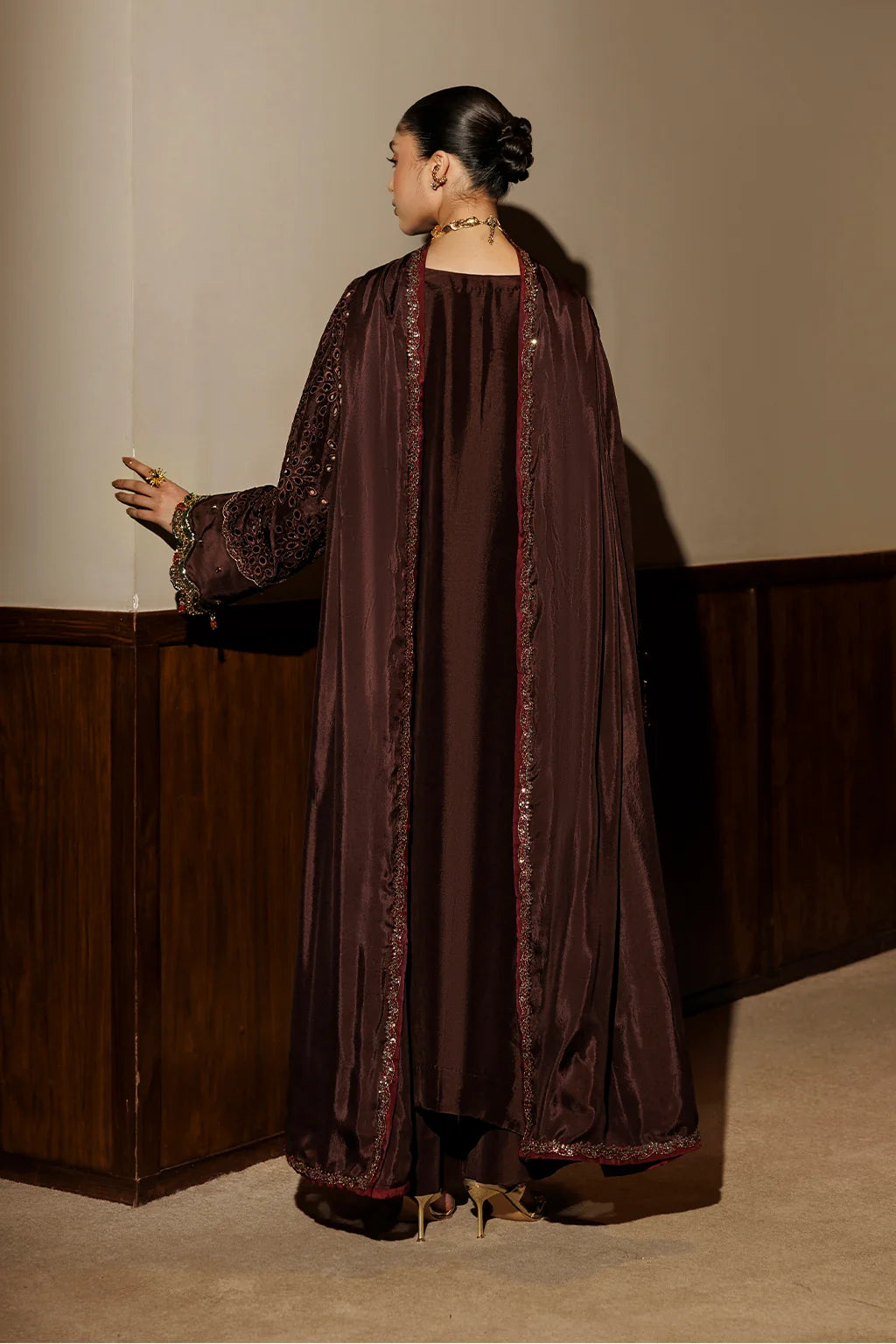 UE-721 Embroidered Ramen Silk | Festive Formals ‘26 | Iznik