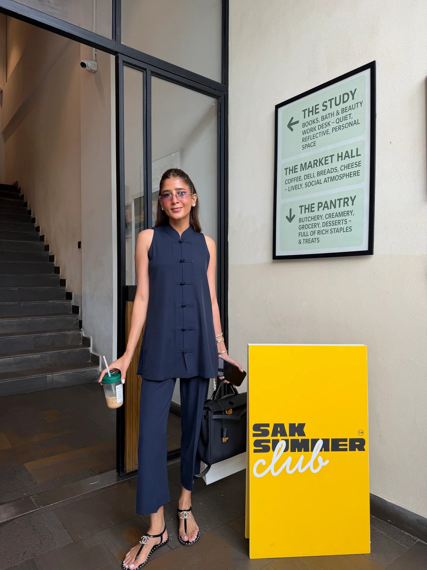 NAVY MANDARIN SLEEVELESS SET | Sak Atelier