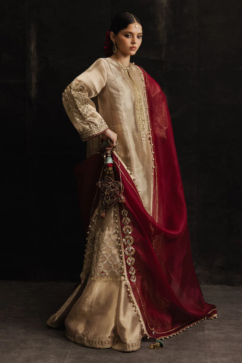 ZARIYAB | STUDIO PORTRAITS | Zara Shahjahan