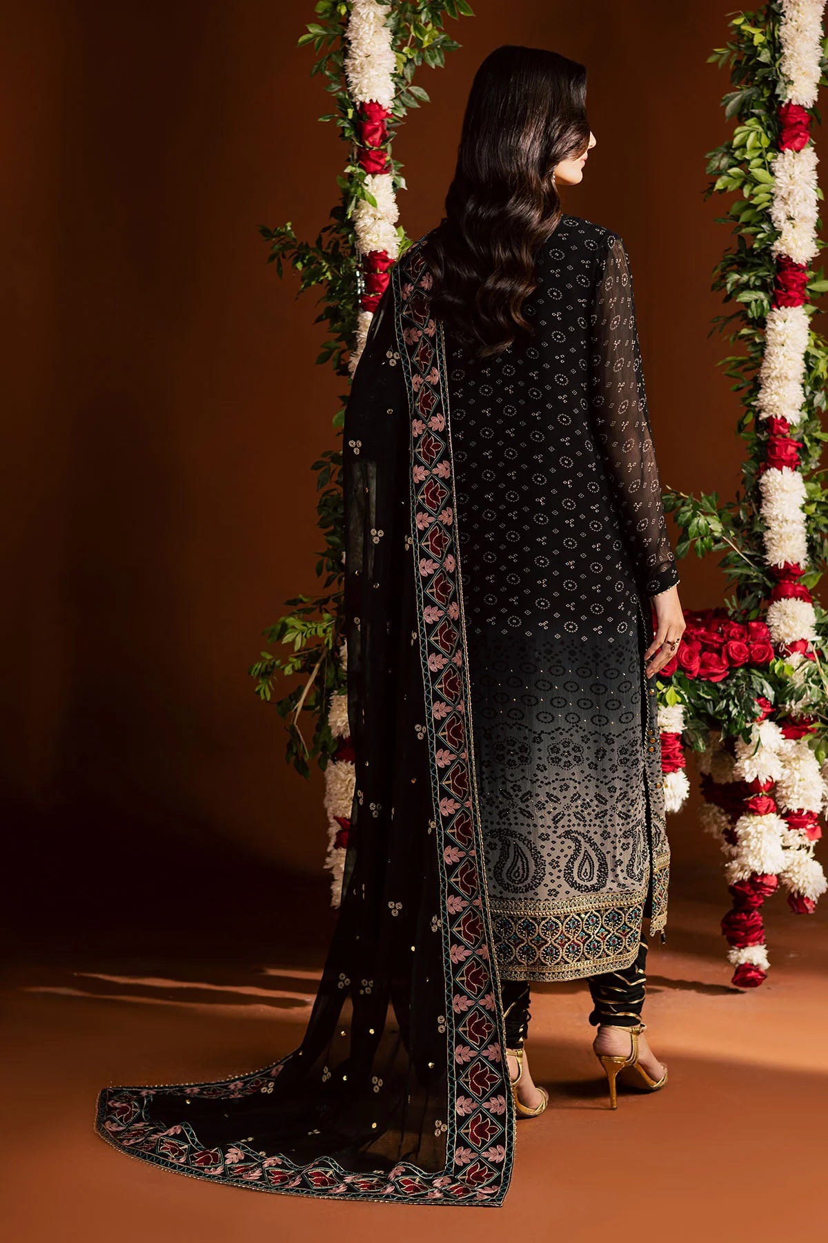 MK-24 | Summer Lawn Collection '25 | Nureh