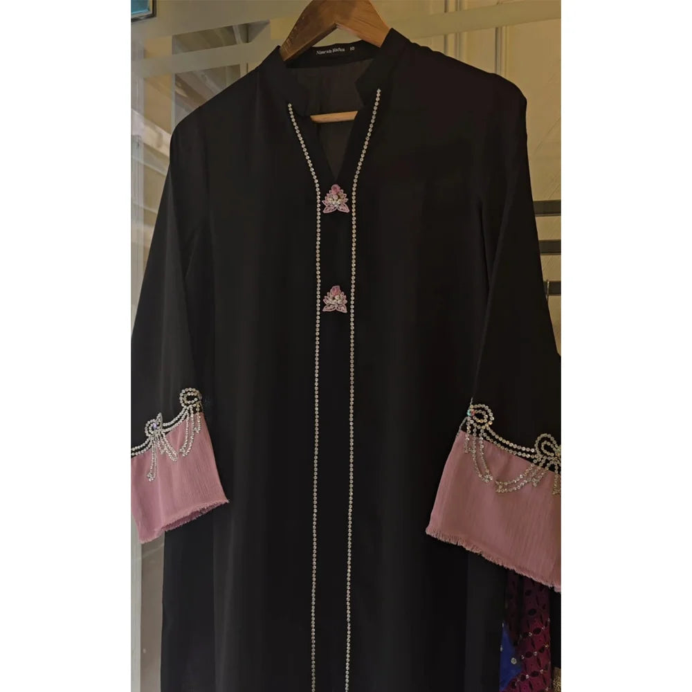 BLACK ESME X PINK | NIMRAH HAFSA